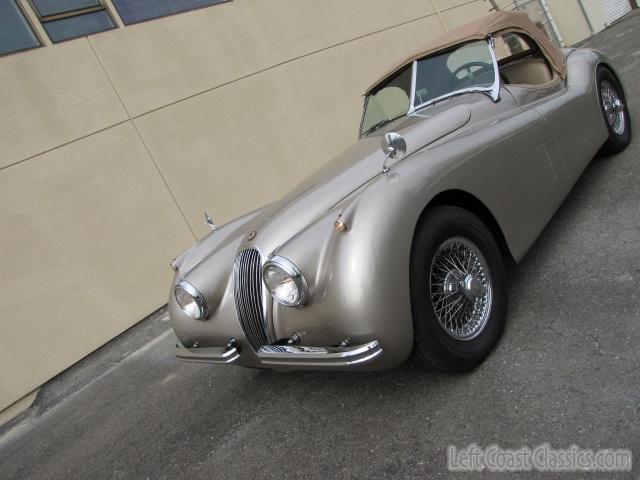 1954-jaguar-xk-120-671.jpg