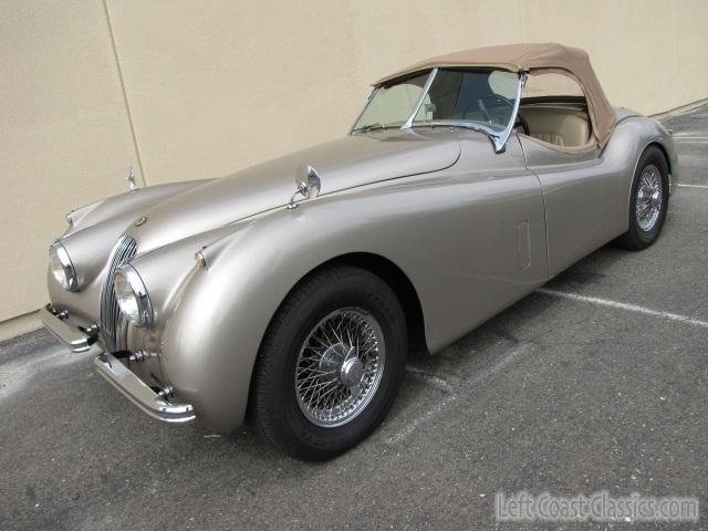 1954-jaguar-xk-120-679.jpg