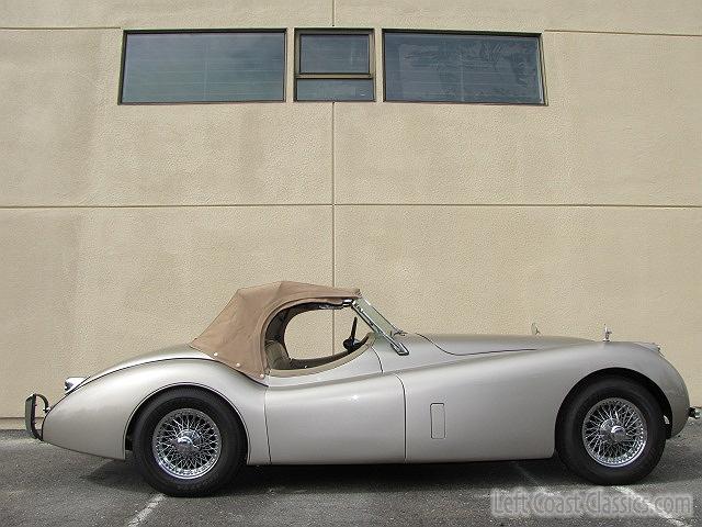 1954-jaguar-xk-120-688.jpg