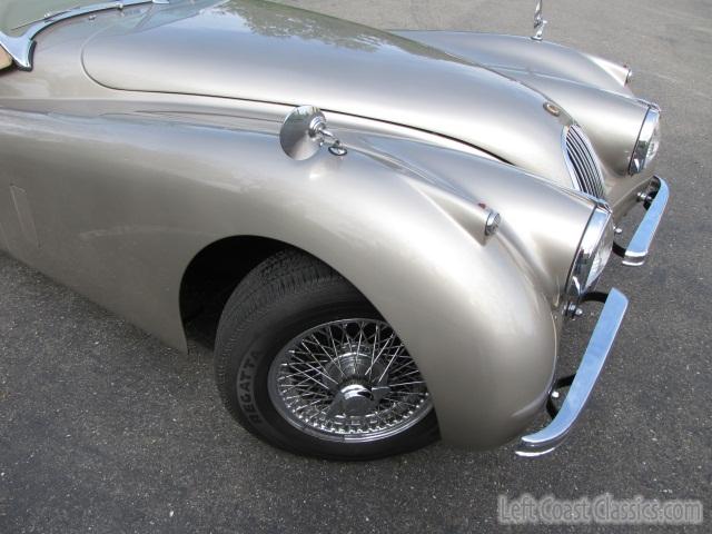 1954-jaguar-xk-120-741.jpg