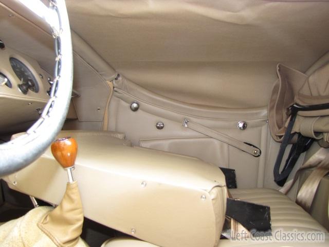 1954-jaguar-xk-120-708.jpg