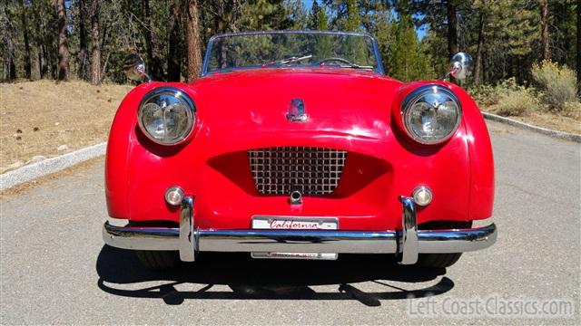 1954-triumph-tr2-roadster-001.jpg