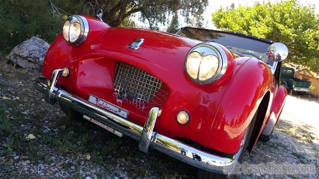 1954-triumph-tr2-roadster-036.jpg