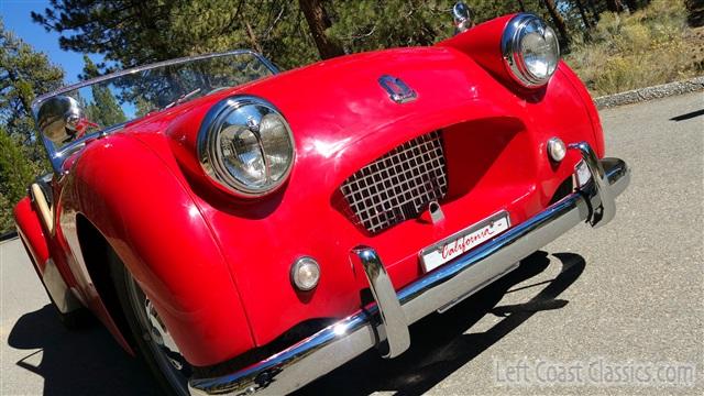 1954-triumph-tr2-roadster-045.jpg