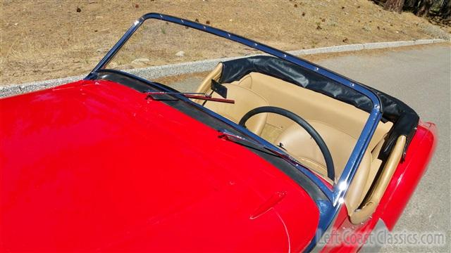 1954-triumph-tr2-roadster-055.jpg