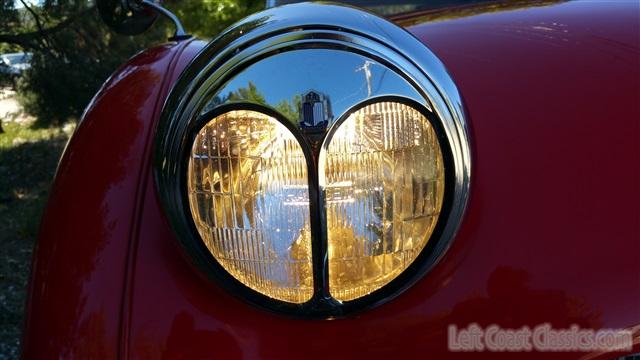 1954-triumph-tr2-roadster-072.jpg