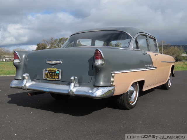 1955-chevrolet-sedan-027.jpg