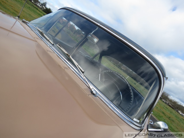 1955-chevrolet-sedan-058.jpg