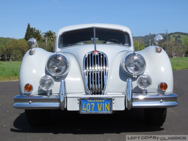 1955-jaguar-xk140-003.jpg