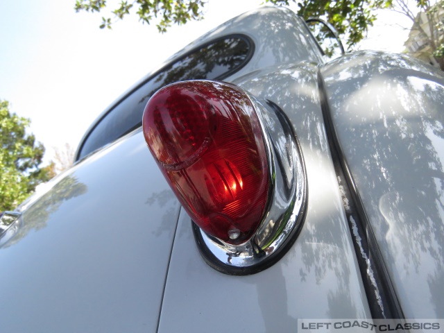 1955-jaguar-xk140-072.jpg