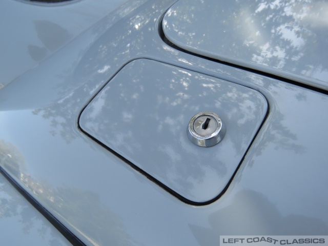 1955-jaguar-xk140-095.jpg