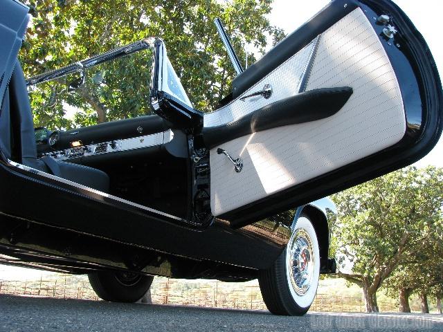 1955-thunderbird9473.jpg