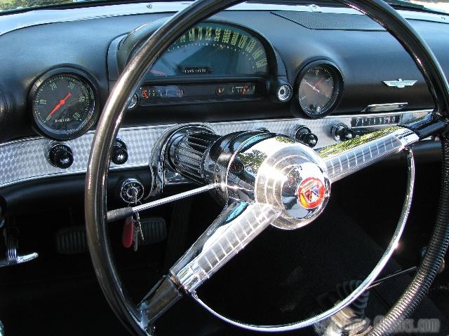 1955-thunderbird9408.jpg