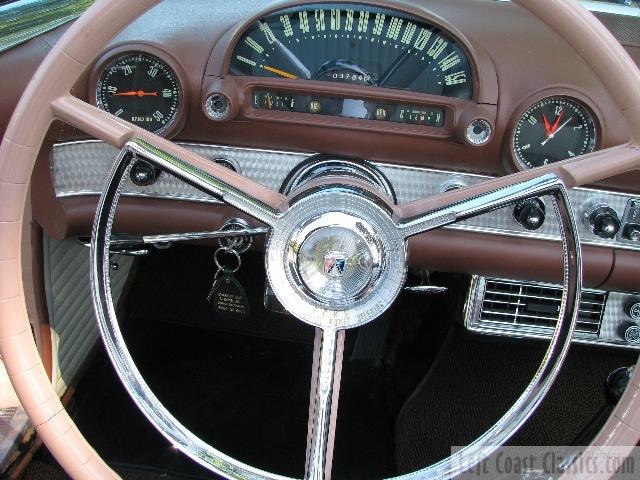 1956-thunderbird-202.jpg