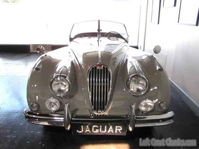 1956-jaguar-xk140-se-373.jpg