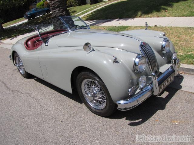 1956-jaguar-xk140-se-767.jpg