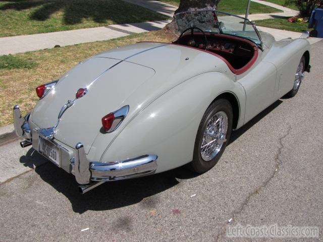 1956-jaguar-xk140-se-770.jpg