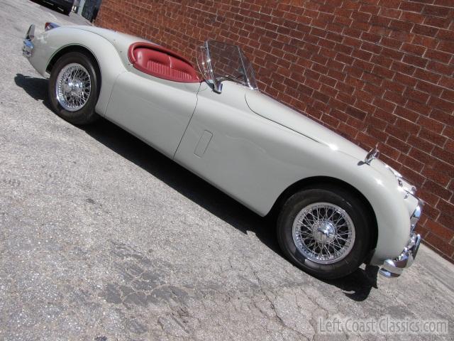 1956-jaguar-xk140-se-787.jpg