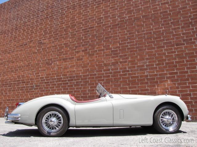 1956-jaguar-xk140-se-794.jpg