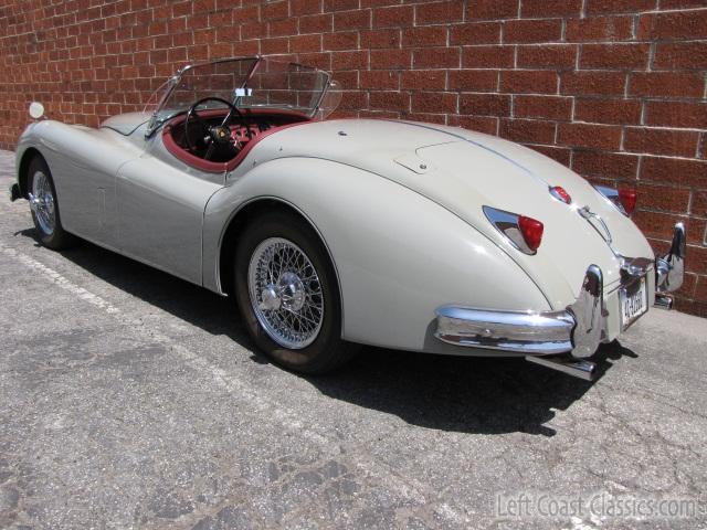 1956-jaguar-xk140-se-819.jpg