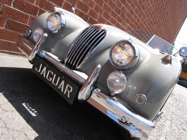 1956-jaguar-xk140-se-829.jpg