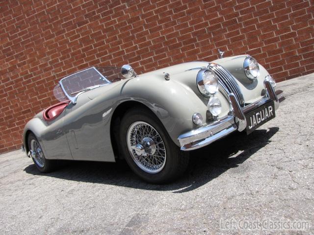 1956-jaguar-xk140-se-839.jpg