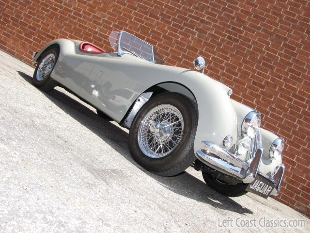 1956-jaguar-xk140-se-842.jpg