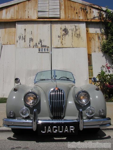 1956-jaguar-xk140-se-846.jpg