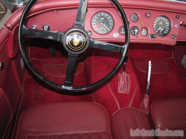 1956-jaguar-xk140-se-537.jpg