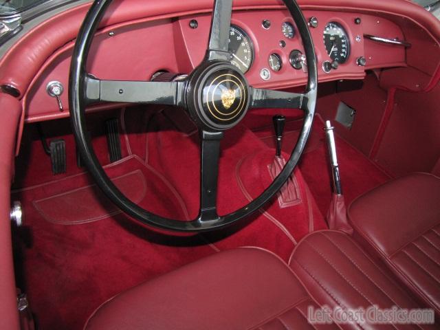 1956-jaguar-xk140-se-540.jpg