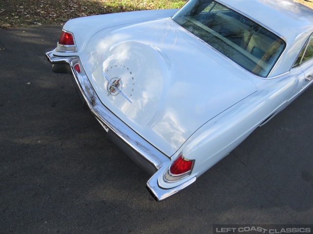 1956-lincoln-continental-082.jpg