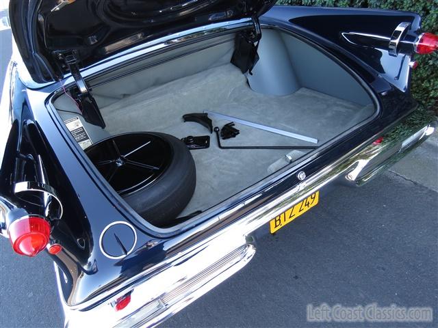 1957-chrysler-imperial-convertible-242.jpg