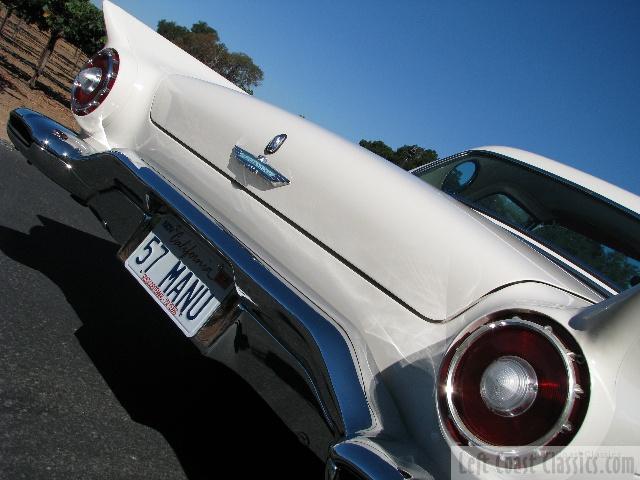 1957-ford-t-bird-6642.jpg