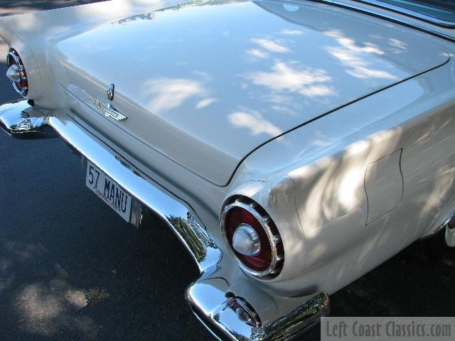 1957-ford-t-bird-6763.jpg