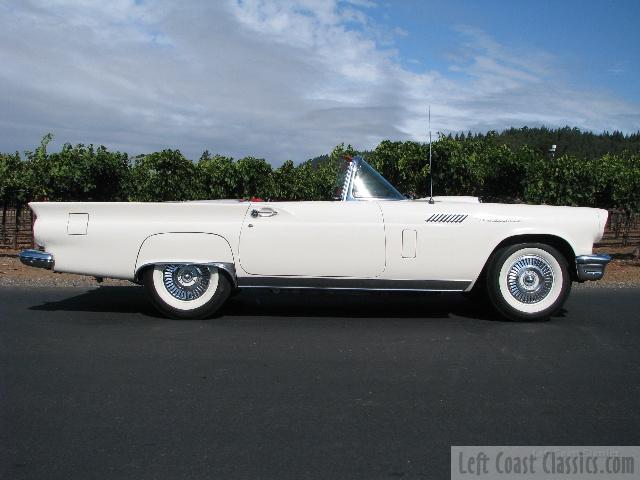 1957-ford-t-bird-7699.jpg