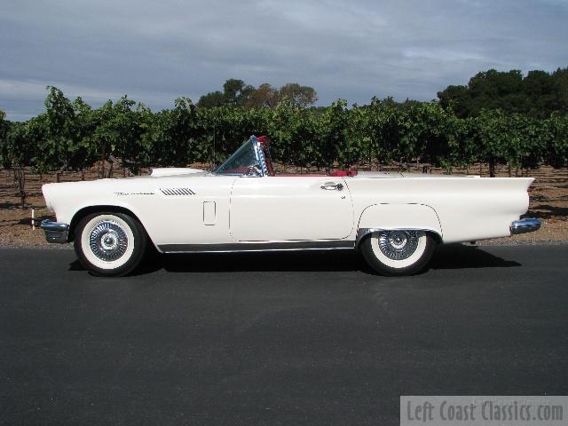 1957-ford-t-bird-7731.jpg