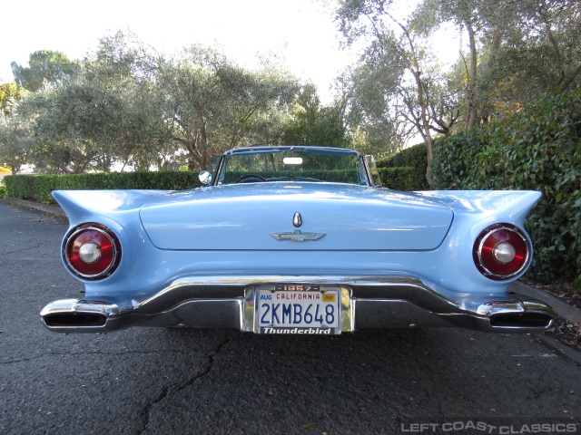 1957-ford-thunderbird-blue-022.jpg