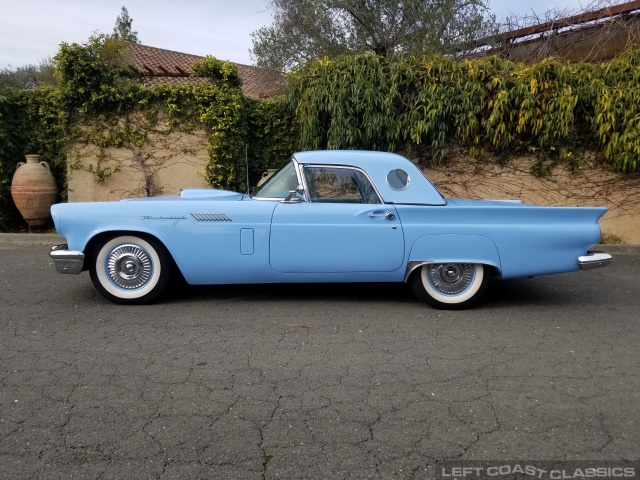 1957-ford-thunderbird-blue-169.jpg