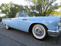1957-ford-thunderbird-blue-052