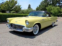 1957 Ford Thunderbird