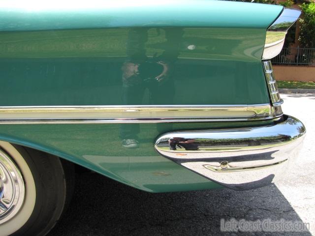 1957-oldsmobile-super88-136.jpg