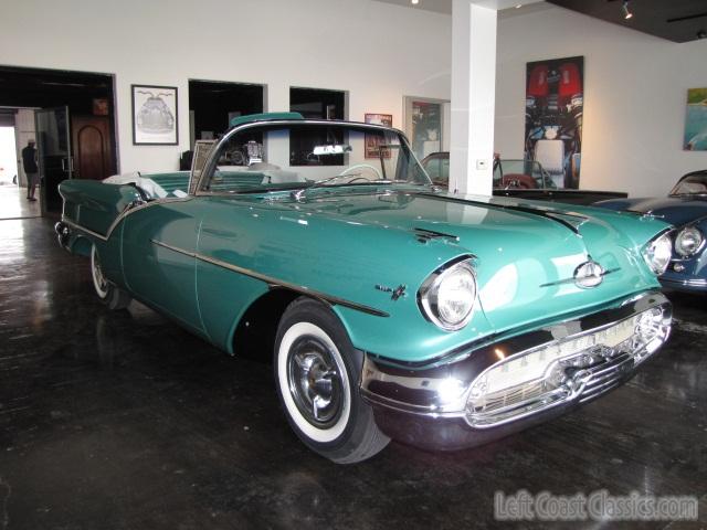 1957-oldsmobile-super88-415.jpg