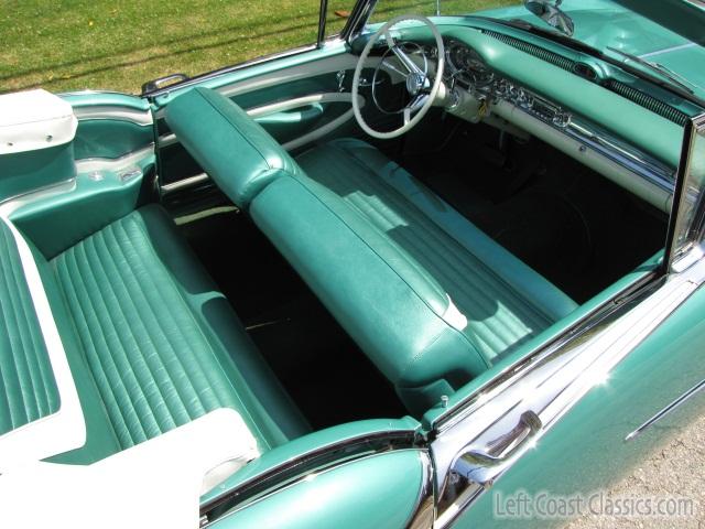 1957-oldsmobile-super88-164.jpg