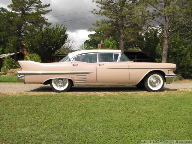 1958-cadillac-deville-hardtop-019.jpg