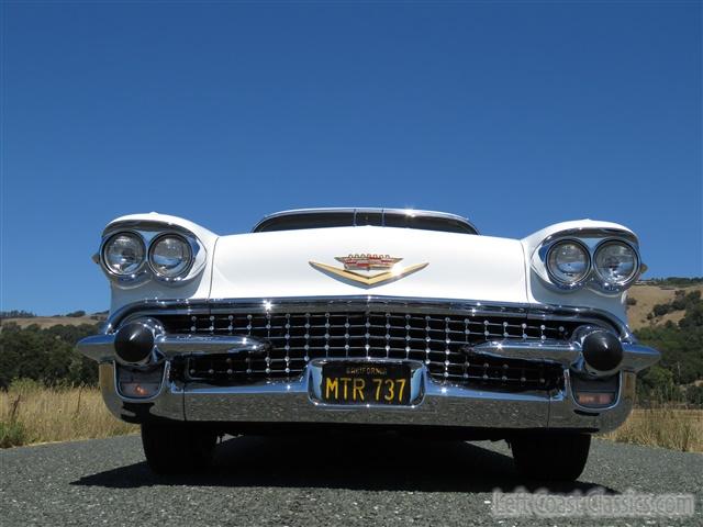 1958-cadillac-series-75-fleetwood-002.jpg