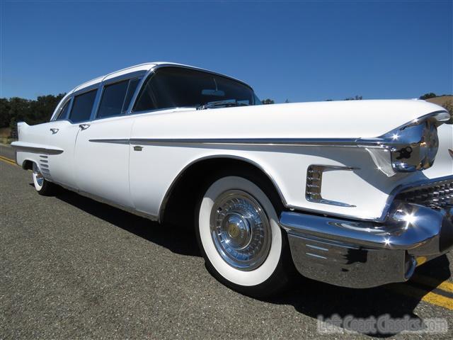 1958-cadillac-series-75-fleetwood-095.jpg