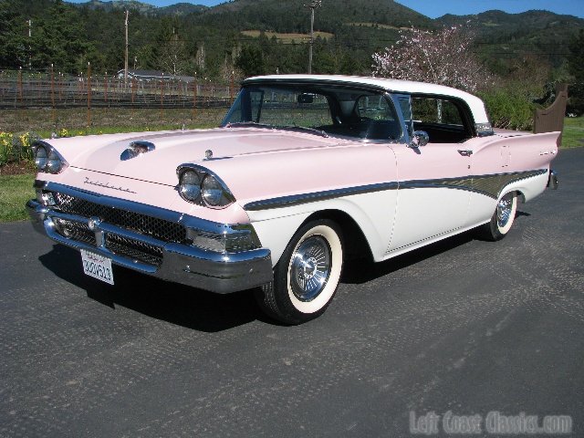 1958-ford-fairlane-skyliner-0177.jpg