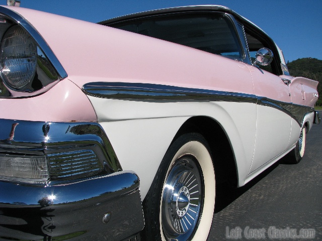 1958-ford-fairlane-skyliner-0186.jpg