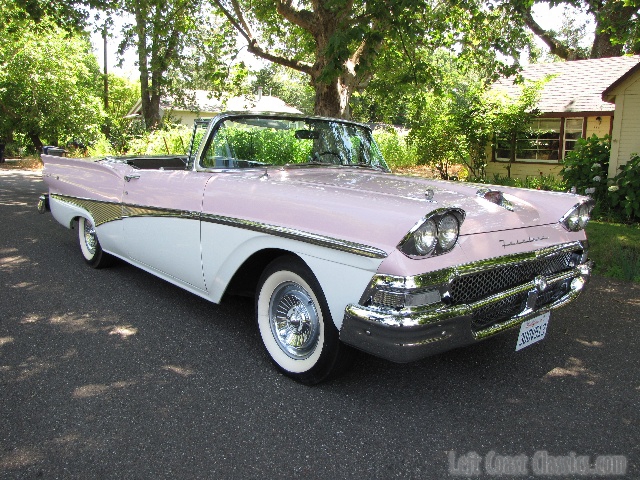 1958-ford-fairlane-skyliner-880.jpg