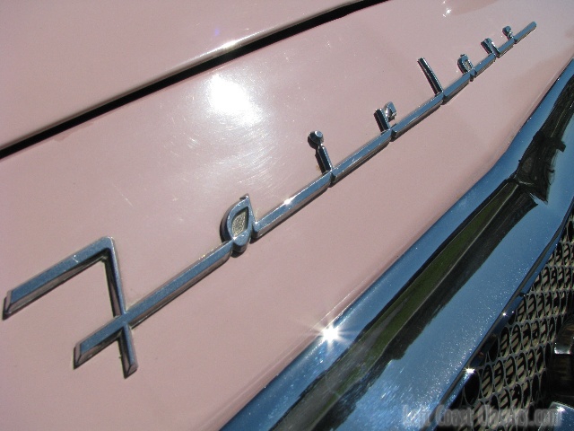 1958-ford-fairlane-skyliner-0196.jpg